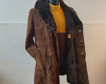 70s vintage Leather coat faux fur collar, Brown Sherpa coat, Brown suede coat, vintage warm coat, double breasted coat, winter coat size M