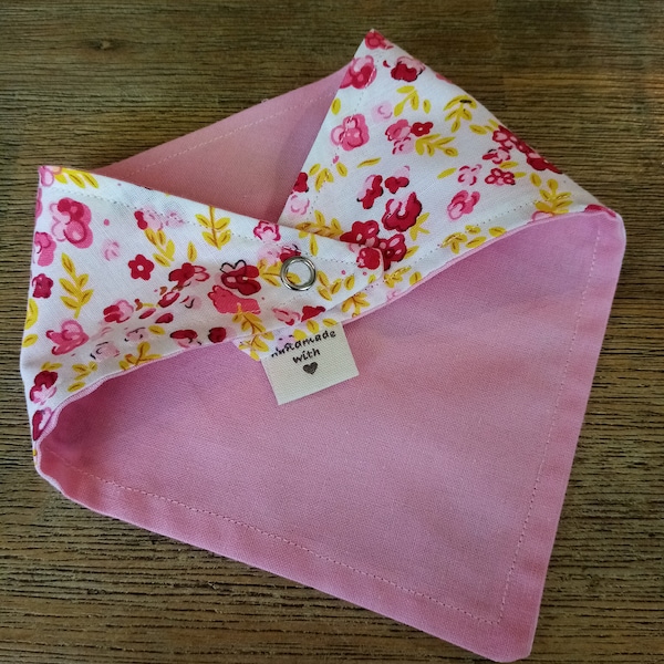 Hunde Halstuch Wendetuch Druckknopf öko tex baumwolle rosa Blumen kleine Hunde Hals Umfang ca 24cm