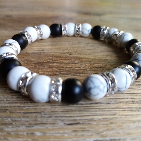 Onyx Howlith Bracelet Nature Stones Bracelet Howlith bracelet black and white Howlith and Onyx Kraft bracelet Energy Bracelet Nature Stones