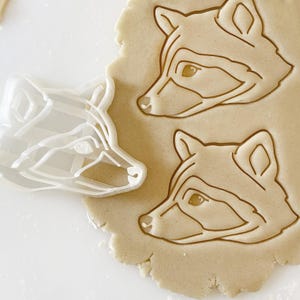 Raccoon Cookie Cutter Face Custom Pet Gift for Friend Raccoon Owner Gotcha Day Pet birthday treats Fondant Clay Cutter for Pet portrait