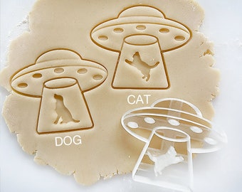 UFO With Pet Cookie Cutter