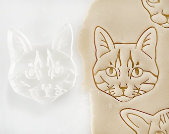 Tabby Cat Cookie Cutter gift for cat lovers and tabby cat owners