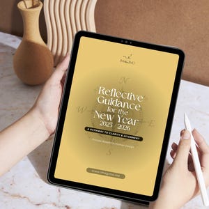 New Year Reflection Journal: Human Design Workbook for Clarity and Alignment (e-book)