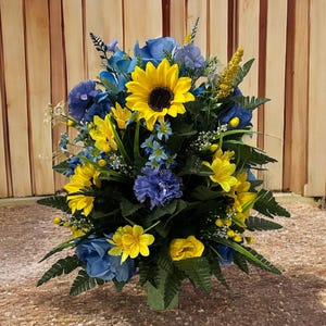 Sunflower, Rose 360 Degree, All Around Handmade Cemetery Vase Flower - Cemetery Flowers-Cemetery Styrofoam Vase Insert-Graveside Flowers