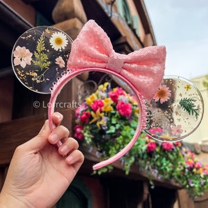 Resin pressed pink  flowers mouse ears / Resin dried flowers / pink disney floral mouse ears/ flower & garden festival ears