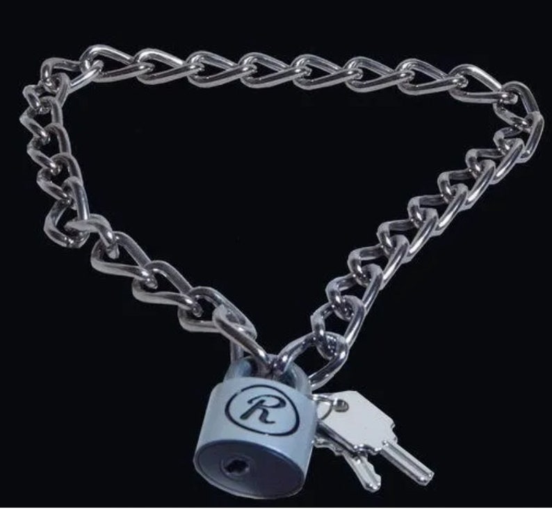 El collar de cadena y candado original de Sid Vicious 'R' INCLUYE las 2 llaves y la cadena que funcionan cuidado con las imitaciones baratas imagen 5