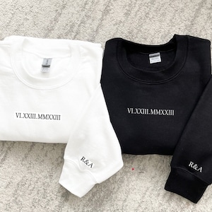 Sudadera con números romanos personalizada, con inicial, sudadera con fecha de aniversario de pareja a juego, regalo de San Valentín con fecha de aniversario.