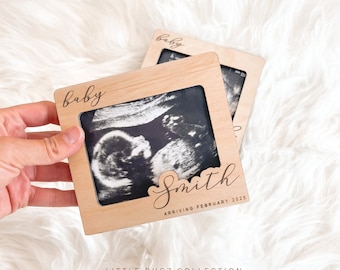 Personalized Ultrasound Frame: Engraved Pregnancy Announcement Magnet