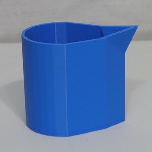 6oz Spouted Cup for Acrylic Pouring The Original No Drip Spouted Cup© Silky Blue