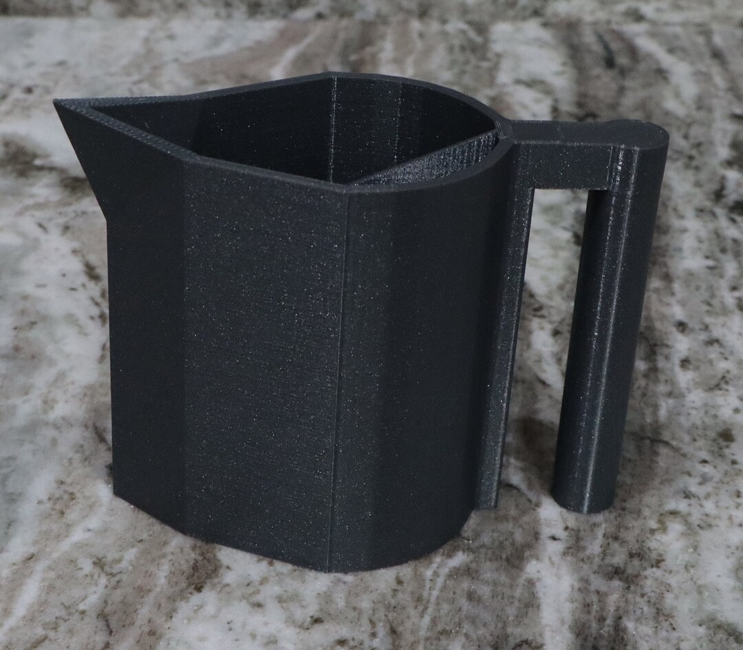 22oz. Split Cup With Handle the Original No Drip Spouted Split Cup © Etsy