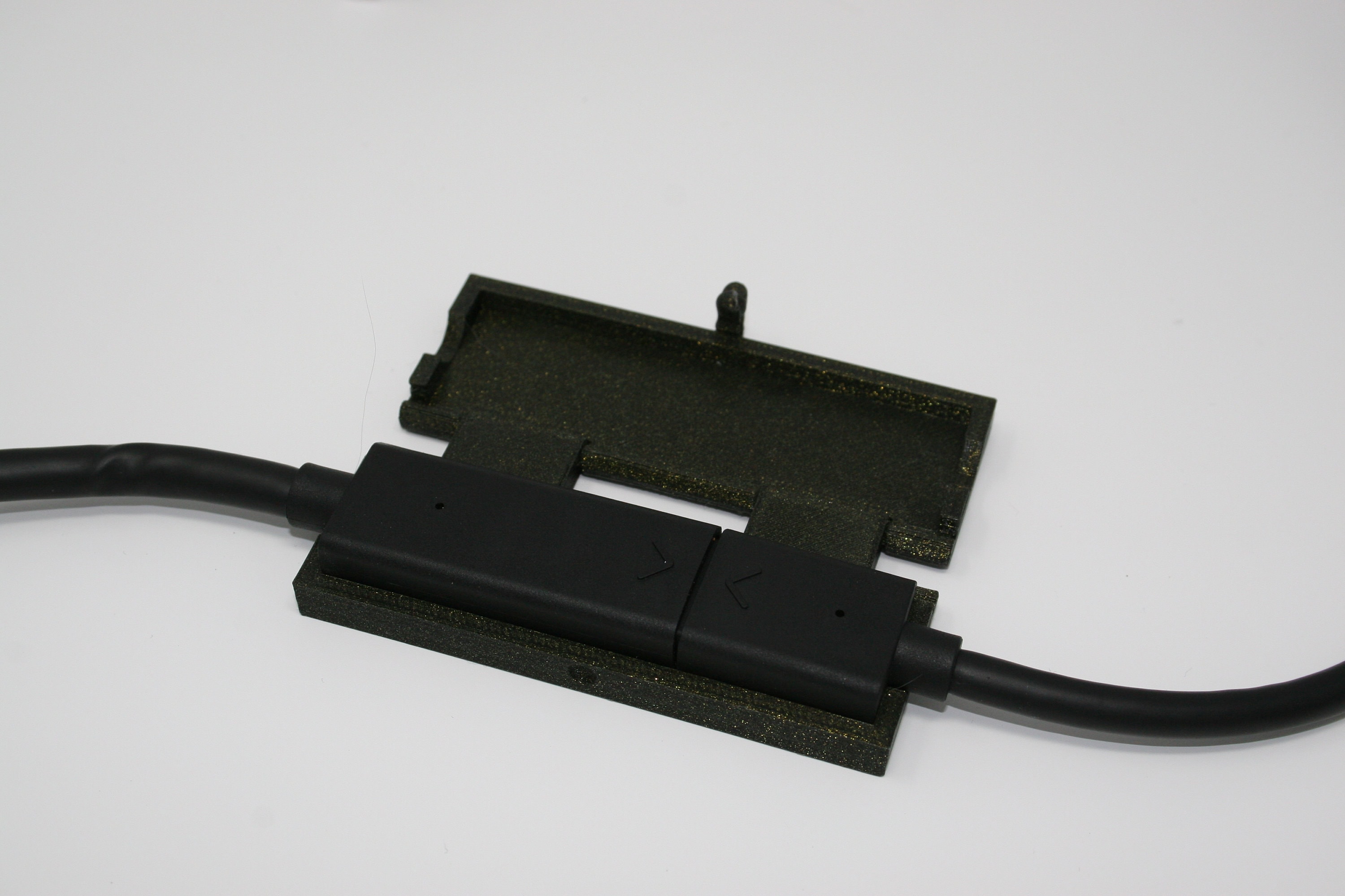 PCケーブル・コネクタ Valve Index Tether and Trident Cables Valve Index Tether and Trident Cables: Genuine Replacement Part