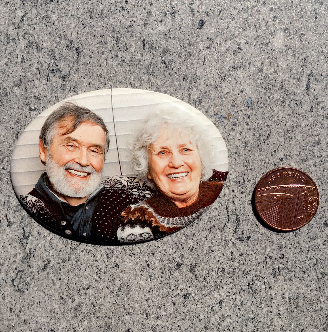 Ceramic Memorial Photo Plaque for Headstones 5x7cm, Faderesistant
