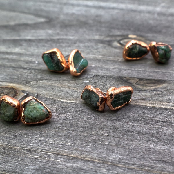 Emerald Copper Stud Earrings Birthstone May / Electroformed Mineral Jewelry / Simple Studs