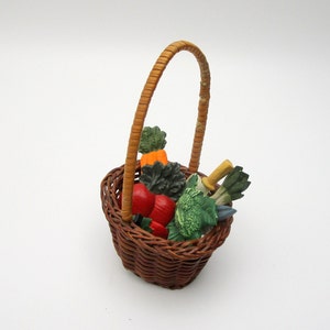 Vintage Doll Garden Basket - DandTBarnFinds