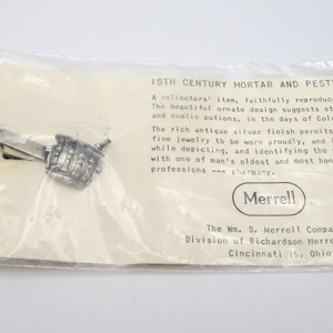 Vintage Mortar and Pestle Tie Clip - Merrell - DandTBarnFinds