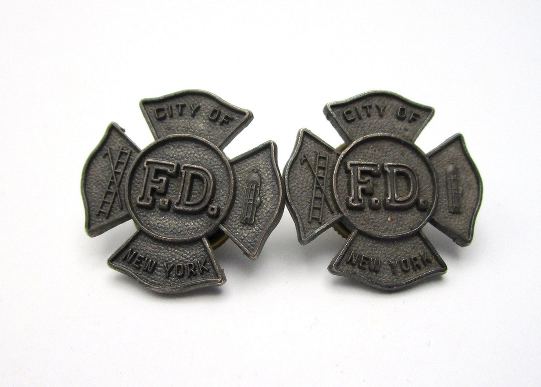 Vintage Fire Department Collar Brass Dandtbarnfinds Etsy