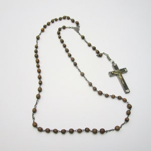 Vintage Brown Wood Rosary Beads - DandTBarnFinds
