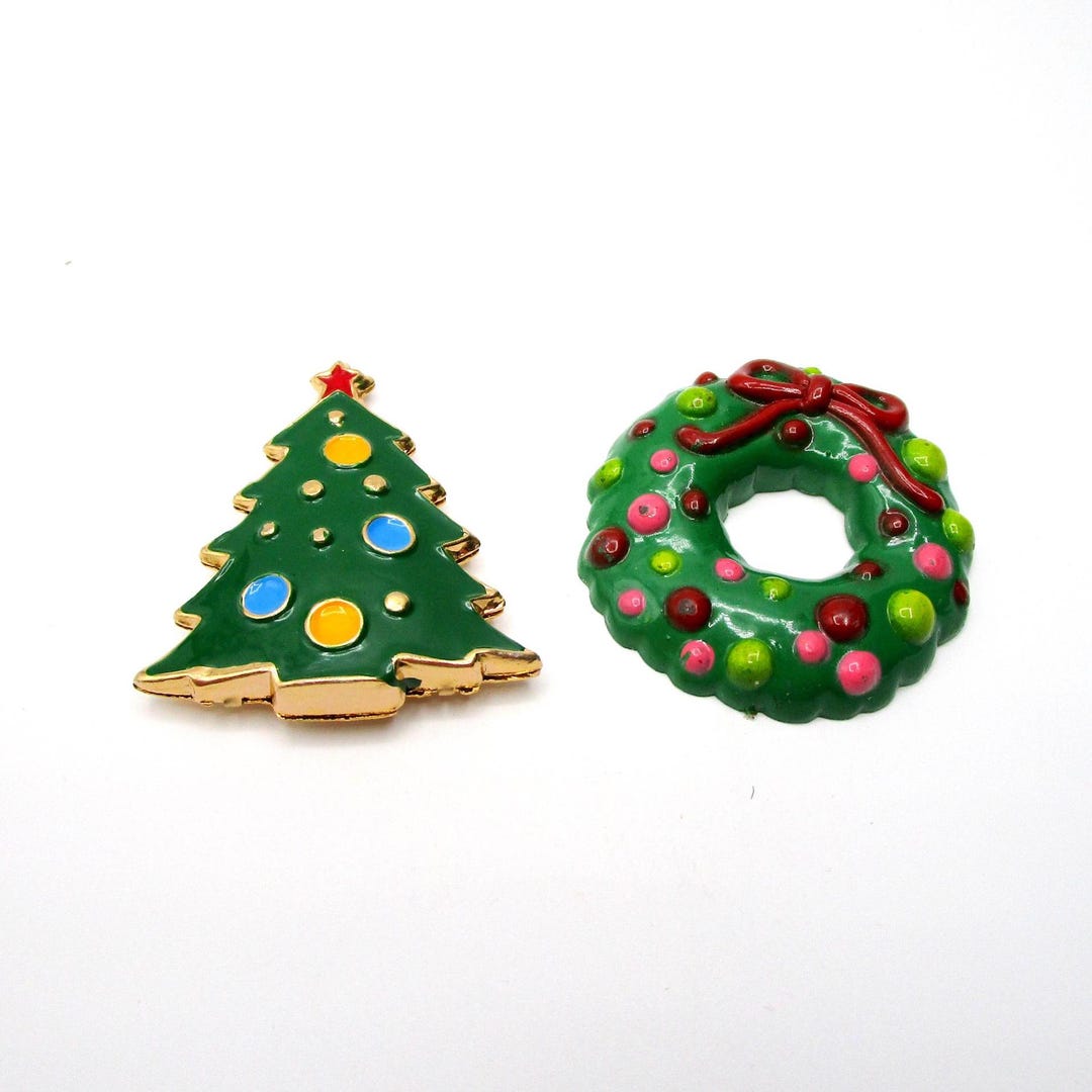 Vintage Christmas Refrigerator Magnets - Dandtbarnfinds - Etsy