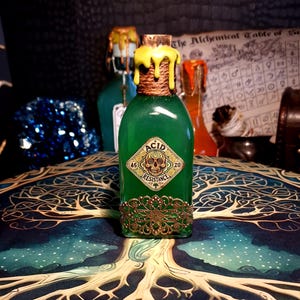 Potion bottle POTION of ACID RESISTANCE magic brew Baldur&#39;s Gate bdg3
