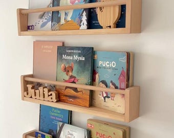 Montessori Kids Bookshelf TIRIL | Solid Alder Wood Kids Wall Shelf | Front Facing Nursery Book Ledge