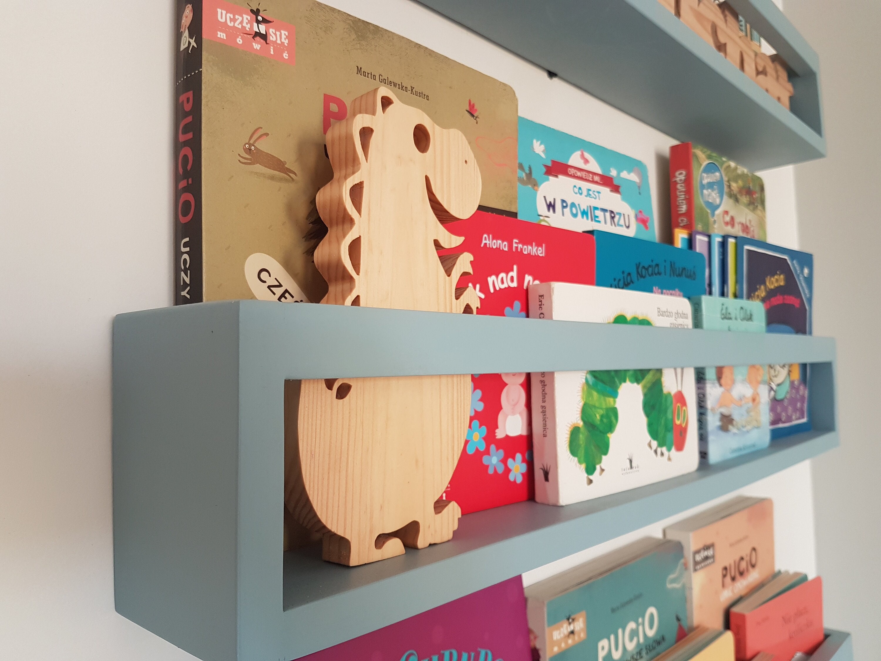 Children's bookshelf bookcase, Wall book shelf, Montessori bookshelf, Nursery bookshelf, Color bookshelves, Bücherregal