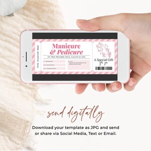 Puede incluir: Un vale de regalo a rayas rosas y blancas para una manicura y pedicura en The Prairie Hill Salon & Spa. El texto "Un regalo especial para ti" est&aacute; impreso en el vale.