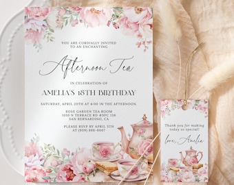 Puede incluir: Una invitación floral rosa y blanca para una fiesta de té de la tarde celebrando el cumpleaños número 18 de Amelia. La invitación incluye la fecha, la hora, la ubicación y la información de RSVP. También se incluye una etiqueta de agradecimiento floral rosa y blanca a juego con el texto "¡Gracias por hacer que este día sea tan especial! Con cariño, Amelia".