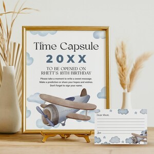 Blaues Flugzeug-Geburtstags-Zeitkapselzeichen und Karte EDITIERBAR, Vintage Flugzeug-erstes Geburtstags-Partydekor druckbar, Pilotflugzeug-Party AP13