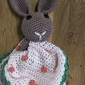 Cuddle cloth with bunny