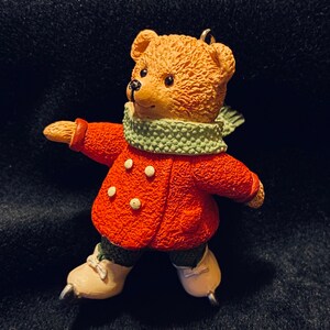 Hallmark Keepsake Christmas Ornament, “Gracie Skates”, Snow Cub Club, QRP4643