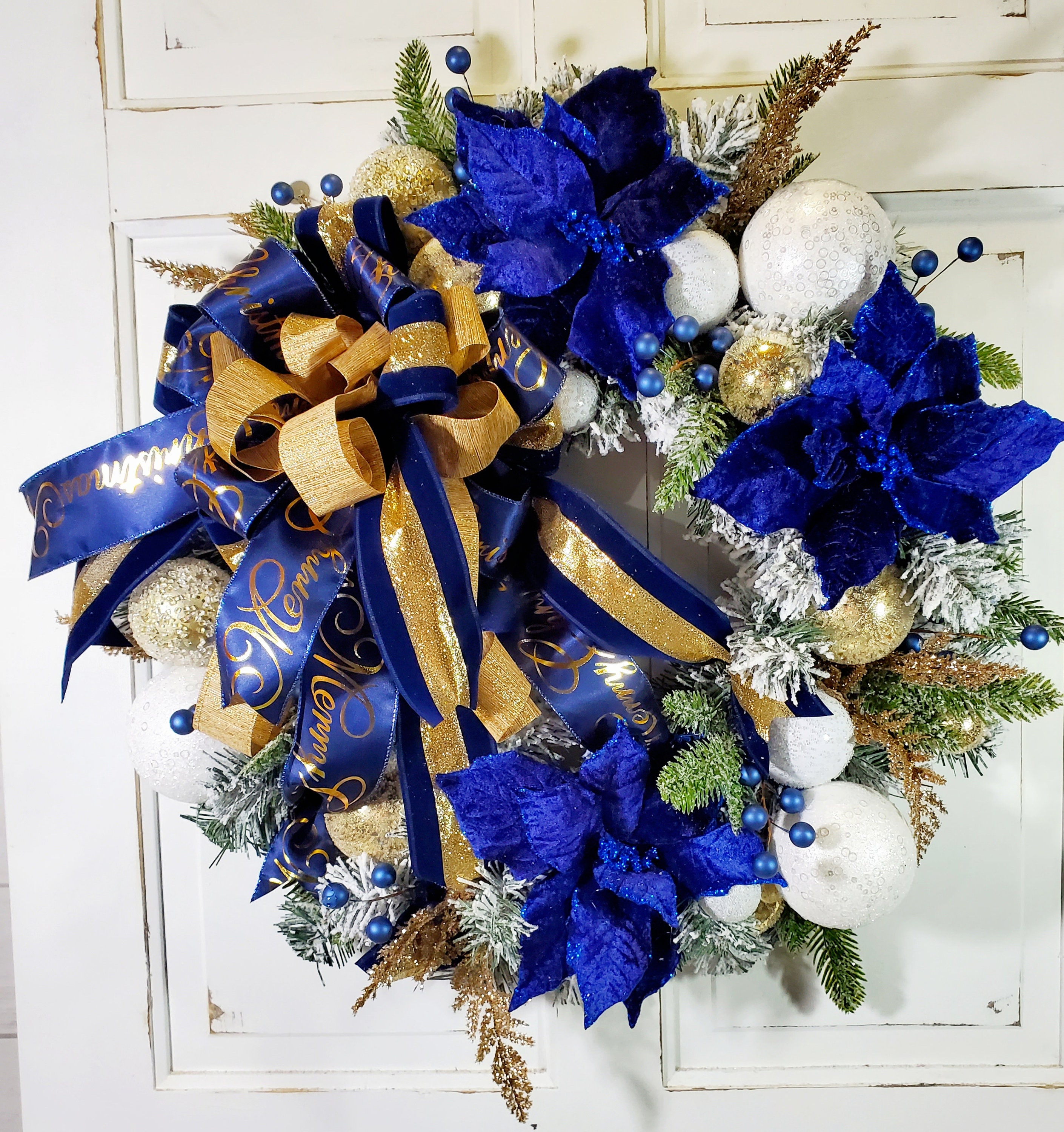Elegant Blue With Gold Christmas Wreath Luxury Holiday