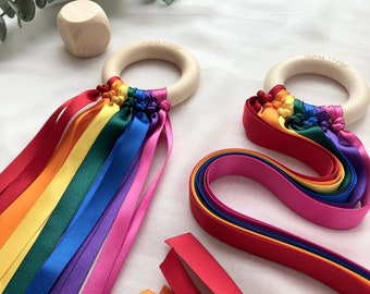 Juguete Montessori / Juguete sensorial para bebés / Juguete de cinta sensorial / Juguete Waldorf / Juguetes para bebés de madera / Juguetes para niños pequeños de madera / Cometa de mano arco iris