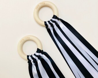 Newborn sensory toy | Monochrome ribbon ring | Black and white hand kite | Baby wooden toy | Montessori newborn