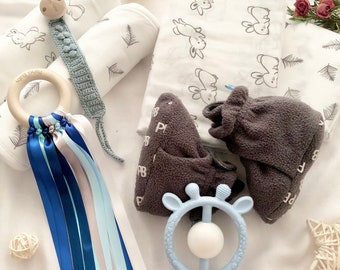 New baby gift set, new baby boy gift, newborn gift box, new baby gift box, baby shower gift, unisex baby gift, gender neutral newborn,hamper
