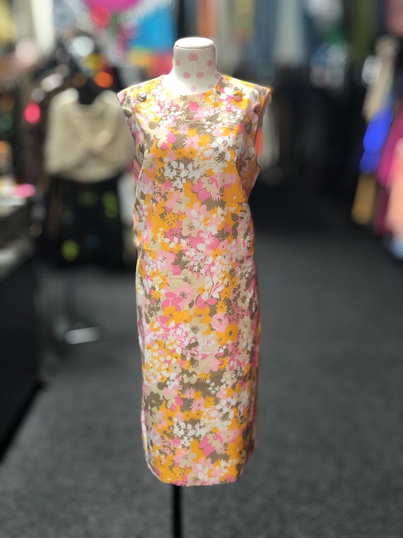 60s Floral  Shift Dress with a Cotton  Liner - image 2