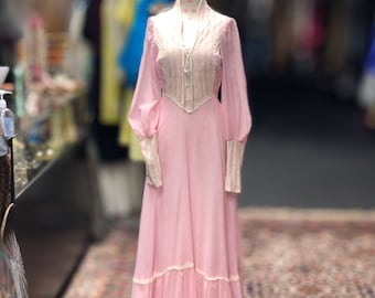 Vintage peach pink Cottagecore prairie dress Puff sleeve Victorian dress Victorian prairie cotton dress Vintage 70s prairie maxi dress