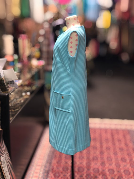 60s Turquoise shift dress with pockets - image 3