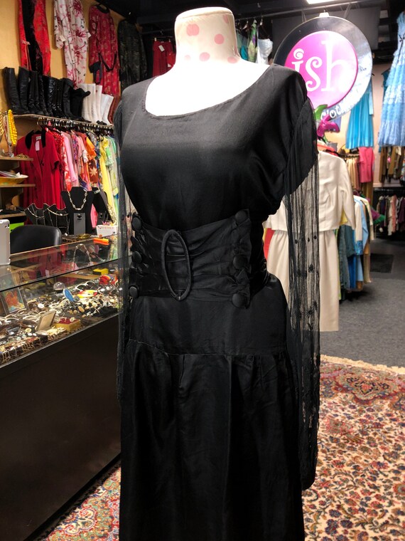 30s 40s silk dress with lace sleeves and wise belt - image 3