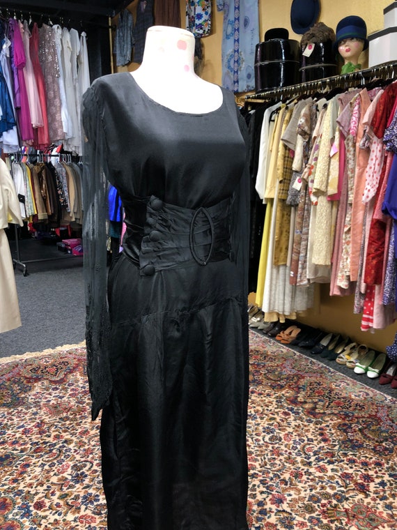 30s 40s silk dress with lace sleeves and wise belt - image 4