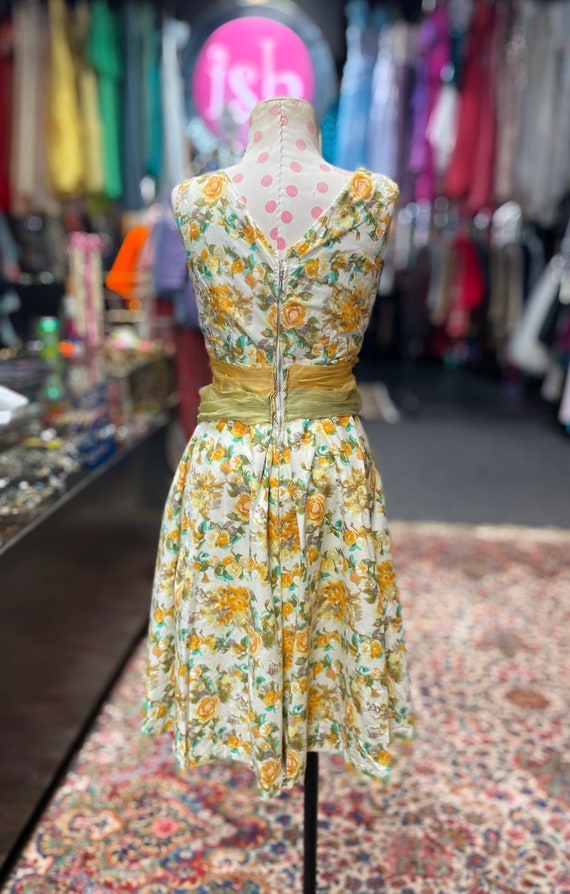 50s beautiful floral dress with chiffon around th… - image 5