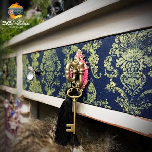 Imperial Crackle Decor Stamps by ReDesign with Prima - Furniture Craft Stamp