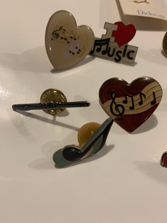 Collection of 12 really cute musical themed pins. - image 3