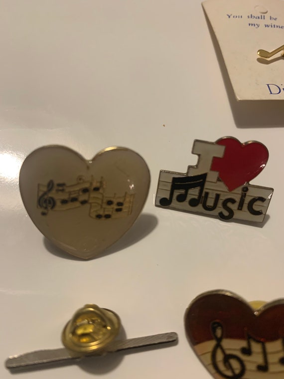 Collection of 12 really cute musical themed pins. - image 5
