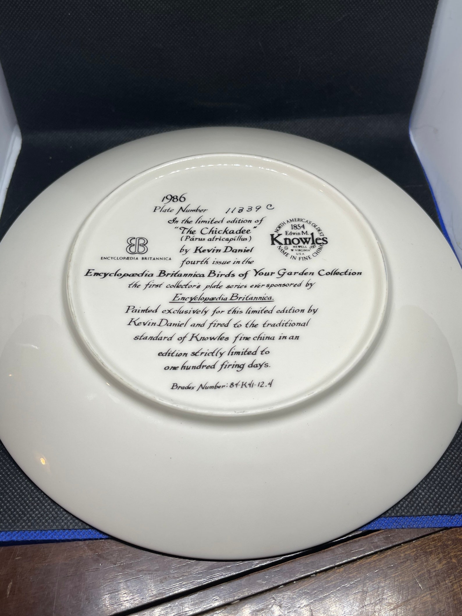 Very Nice Edwin M. Knowles Collectors Plate the Chickadee. by Kevin