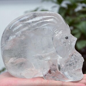 4.04LB Natural Clear quartz Skull，Quartz Crystal skull carved，Crystal gift，Crystal skull，Crystal healing  SL614