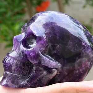 4'' Natural Hand carved Dream amethyst skull，Crystal skull，Quartz crystal，Birthday present，Gift，Desktop ornament，Crystal skull，Reiki healing