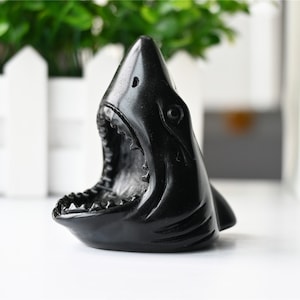 2.4&#39;&#39; Carved Natural Obsidian Shark，Shark skull，crystal decor，Crystal shark，Quartz Crystal，Crystal gift，Crystal ornament，Crystal Healing 1PC