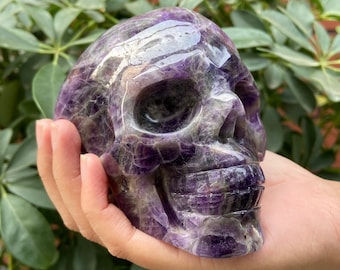 Crâne violet rêveur sculpté à la main naturel de 4'', crâne sculpté, quartz naturel, crâne d'améthyste, crâne de cristal, cristal de quartz, pierre de guérison