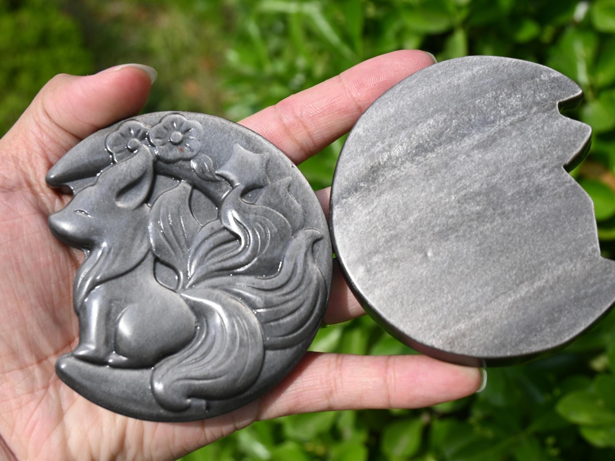 3インチ天然彫刻シルバーオブシディアン九尾狐、水晶、水晶スカル