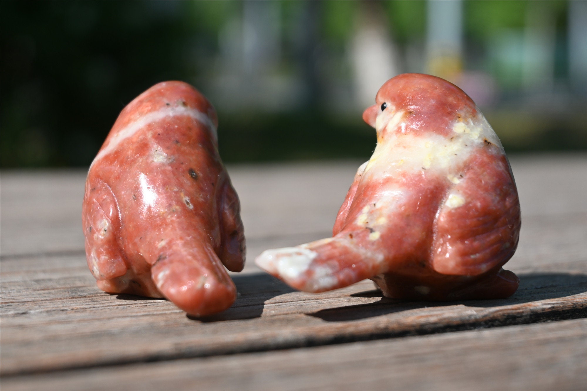 2.6インチ 天然彫刻ゴマ石鳥、クリスタルバード、翡翠鳥、翡翠彫刻鳥